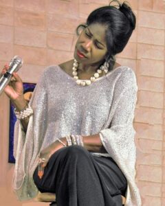 Synia Carroll.