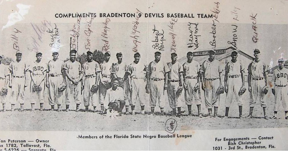 Printed black and white photo with handwritten annotations of the roster of the Bradenton Nine Devils.