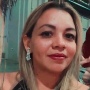 Ermelinda Velasquez.