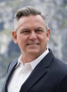 Mark Edgington smiling.