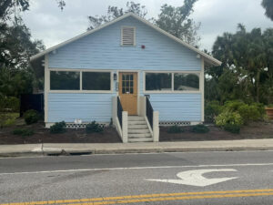 Street view of the Leonard Reid House.