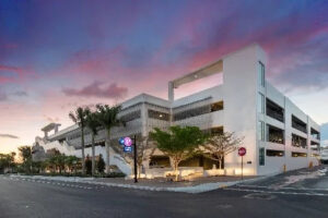 Scenic photo of a parking garage.