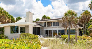 Exterior of a house in the Sarasota Modern style.