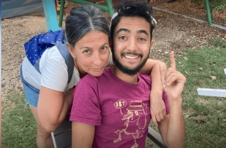 Rachel and Hersh Goldberg-Polin smiling.